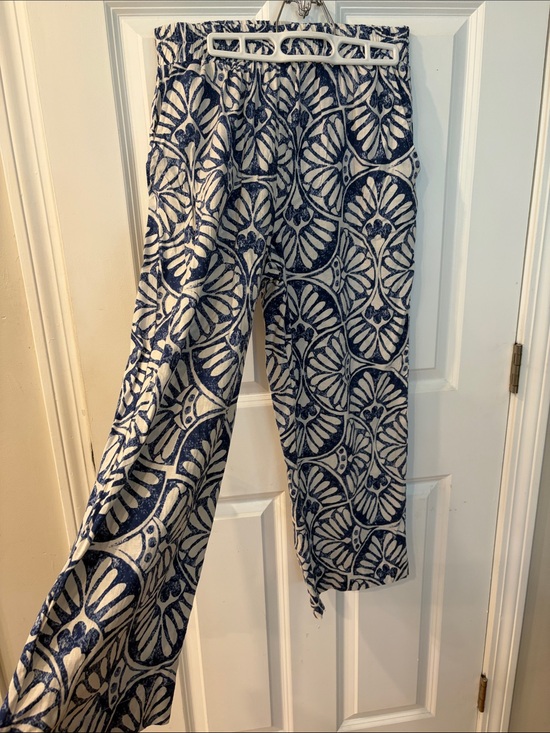 Emerson Rose Pants - Emerson Rose Wide Leg White and Blue Ankle Pants